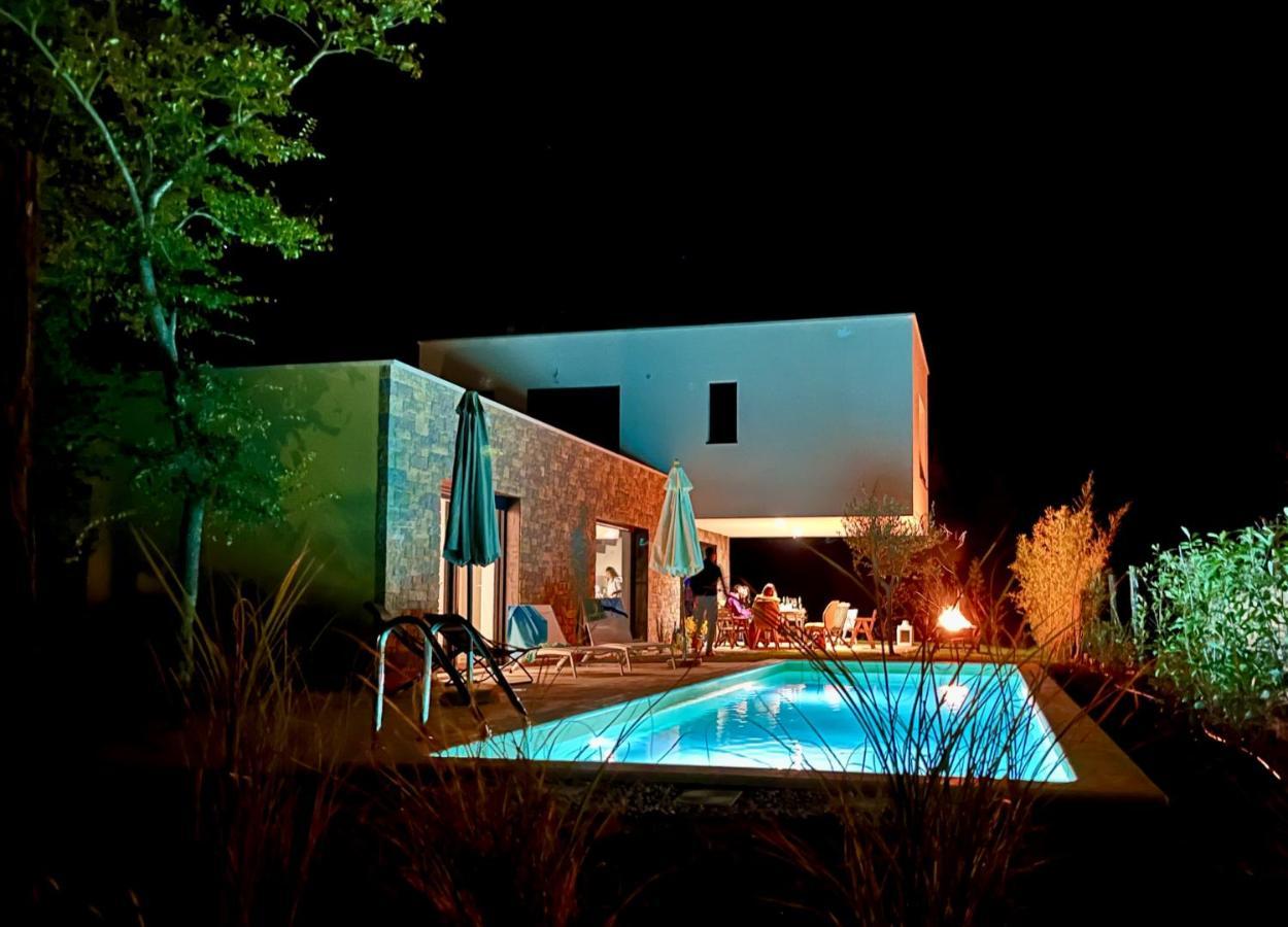 Zen - With Pool & Close To The Sea * Tar-Vabriga